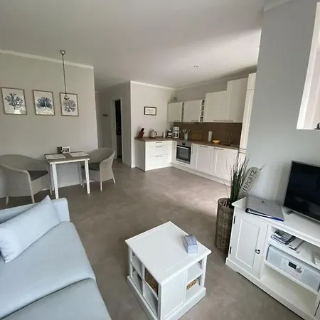 Holyport No 2 Comfortable 4* هايليغنهافن