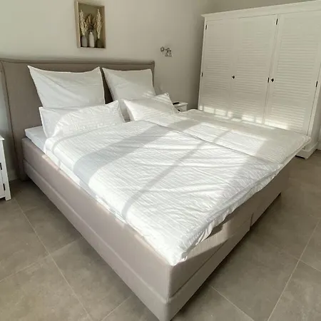 فندق Holyport No 2 Comfortable 4*